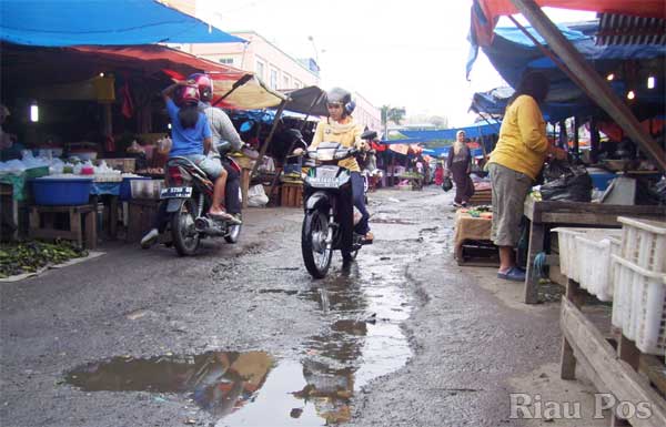 November, Pemko Relokasi Pasar Agus Salim